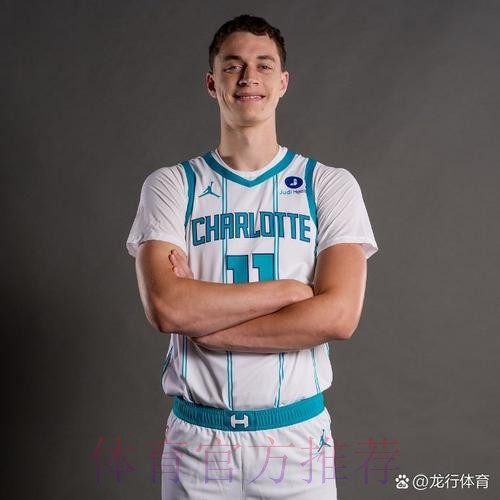 高效!卡尔克布伦纳全场投篮10中8,得到17分6篮板1助攻 高效!卡尔克布伦纳全场投篮10中8,得到17分6篮板1助攻